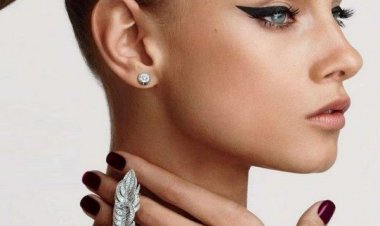 Βάζετε eyeliner; Μάθετε τους κανόνες του για την Άνοιξη και το Καλοκαίρι 2017!! (Videos)