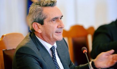 Γιώργος Χατζημάρκος: «Αυτοί που έχουν επιλέξει να ζούνε πάνω σ’ αυτά τα βράχια, θα αντέξουν»