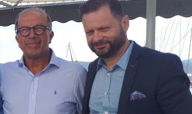 Συνάντηση του Αντιπεριφερειάρχη Κυκλάδων κ. Γεωργίου Λεονταρίτη με τον Πρόεδρο του ομίλου Onex κ. Πάνο Ξενοκώστα στην Αθήνα