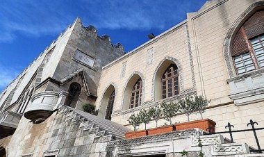 Περιφέρεια Νοτίου Αιγαίου: "Τα μεγαλύτερα εγκλήματα, στο όνομα της Δημοκρατίας διαπράχτηκαν"