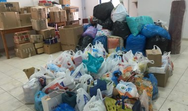 Ευχαριστίες Θεώνης Λειβαδάρου στους Σαντορινιούς για την αρωγή στην δράση προσφοράς του Επαρχείου στους πληγέντες της Μάνδρας