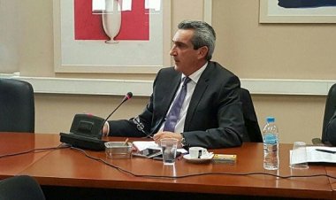 Γιώργος Χατζημάρκος: "Είμαι υπέρ της απλής αναλογικής, αλλά ξεκάθαρα κατά της κυνικής εργαλειοποίησης της λαϊκής ετυμηγορίας"