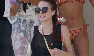 Lindsay Lohan’s Love Affair with Greece’s Mykonos