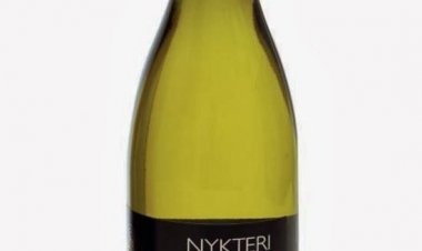 "Νυχτέρι 2012" Αρτέμη Καραμολέγκου, από την αγαπημένη, ηφαιστιογενή Σαντορίνη