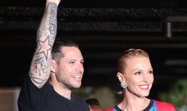 Τάμτα - Πάρις Κασιδόκωστας: Το ταξίδι αστραπή στη Μύκονο και το ξεφάντωμα στο ανατρεπτικό live του Σάκη Ρουβά!!