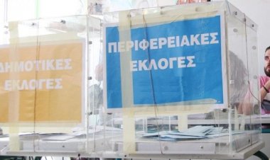 Πριονίζουν τους Δημάρχους και δίνουν εξουσίες σε «Γραμματείς» και Λαϊκές Συνελεύσεις