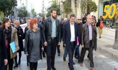 AΘΩΟΣ παμψηφεί ο Δήμαρχος Πάτρας Κώστας Πελετίδης στη δίκη με την Χρυσή Αυγή (Βίντεο  μετά τη δικαίωση- Φωτο)