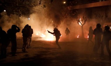 Δίωξη για κακούργημα στους 6 από τους 19 συλληφθέντες στα επεισόδια του Πολυτεχνείου