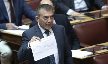 Κατάθεση Αναφοράς Γ. Βρούτση στη Βουλή για την άμεση στελέχωση του αεροδρομίου Μήλου