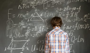 Μακροσκελής επιστολή της Ελληνικής Μαθηματικής Εταιρείας  για τα αίτια της μαζικής αποτυχίας στα Μαθηματικά των Πανελλαδικών 2019