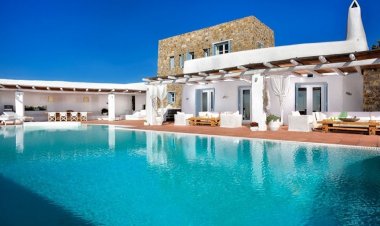 Υποχρεωτική για όλα τα Τουριστικά Καταλύματα η ανάρτηση Τιμοκαταλόγου