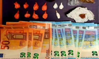 Τρεις συλλήψεις αλλοδαπών για υπόθεση ναρκωτικών από στελέχη του Λιμεναρχείου Μυκόνου (pic)