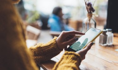 Έφηβοι εκτεθειμένοι στο Διαδίκτυο!! Το 30% δηλώνουν ότι έχουν συναντηθεί με κάποιον που γνώρισαν στο διαδίκτυο!!