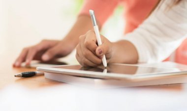 Education & Exams – Πανελλαδικές Εξετάσεις 2020: Πτώση βάσεων σε Νομικές και Ιατρικές σχολές!! Ποια μαθήματα εξελίχθηκαν σε Βατερλώ!!