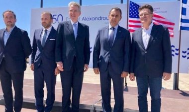 Geoffrey Pyatt - "Disputed Waters" : Το Καστελόριζο έχει την ίδια υφαλοκρηπίδα και δικαιώματα ΑΟΖ όπως και κάθε περιοχή στην ηπειρωτική χώρα