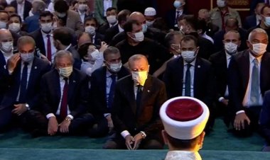 Hafia Sophia-Ιστορική βεβήλωση: Η προσευχή του Ερντογάν στην Αγιά Σοφιά (video)