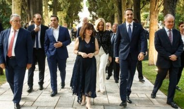 Hagia Sophia - ΠτΔ: «Η μετατροπή της Αγίας Σοφίας σε τζαμί προσβάλλει την πολιτισμένη ανθρωπότητα»