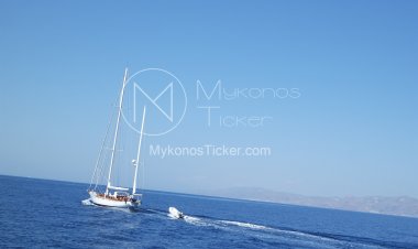 Mykonos - Coast Guard: Παροχή συνδρομής στο Ε/Γ-Τ/Ρ "ΑΚΟΥΑΧΟΛΙΚ'' στη Μύκονο