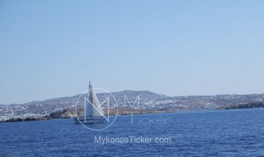 Mykonos – Coast Guard: Ακυβερνησία Θαλαμηγού σκάφους στη θαλάσσια περιοχή στενού Δήλου – Μυκόνου