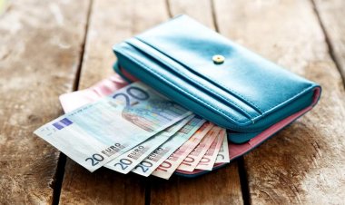 800-euro benefit: Επίδομα έως 800 ευρώ - Πότε ξεκινούν οι πληρωμές - Όλο το χρονοδιάγραμμα