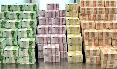 Government Budget: Μετάβαση από τη βαθιά ύφεση του 2020 στην ανάπτυξη του 2021 - Θετική εξέλιξη για την οικονομία το εμβόλιο