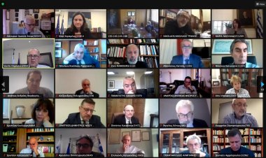 Panhellenic Exams: Βάση "κόφτης" και δύο μηχανογραφικά για την εισαγωγή στα Πανεπιστήμια - Τι αλλάζει στις εξετάσεις