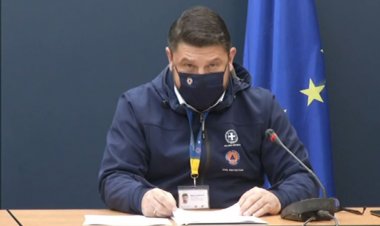 Coronavirus – Fêtes 2020: Φέτος θα γιορτάσουμε διαφορετικά τα Χριστούγεννα, χωρίς κάλαντα και ρεβεγιόν