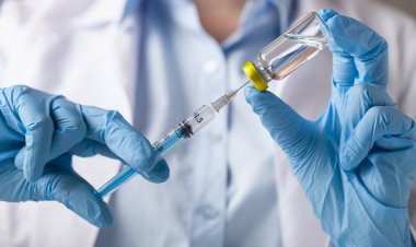 Coronavirus Vaccination-Παπαευαγγέλου: Κατά προτεραιότητα και ο εμβολιασμός των εκπαιδευτικών
