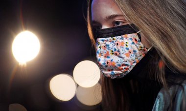 Double masking for Covid-19: Χατζηχριστοδούλου - Αποφασίζουμε για αλλαγές στις μάσκες σε κλειστούς χώρους με μεγάλο συγχρωτισμό