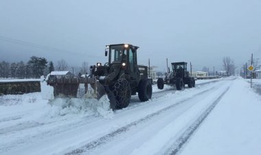 Civil protection - Snowstorm: Έκτακτη σύσκεψη Χαρδαλιά - Χρυσοχοΐδη, στους δρόμους και ο στρατός για την αντιμετώπιση προβλημάτων!!