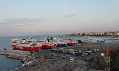 Ferry strike: Δεμένα τα πλοία στα λιμάνια!! 48ωρη απεργιακή κινητοποίηση από αύριο τα ξημερώματα!!