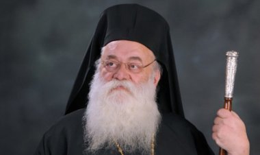 Mayor of Syros: Συλλυπητήρια για τον θάνατο του Μητροπολίτη Πολυανής και Κιλκισίου Εμμανουήλ, από τον Δήμαρχο Σύρου