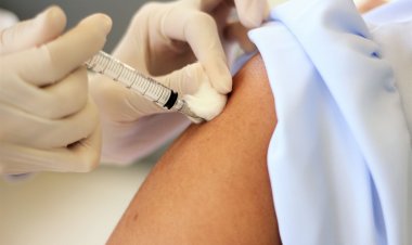 Influenza Vaccinations: Τυχεροί όσοι εμβολιάστηκαν για τη γρίπη!! Τι δείχνει νέα μελέτη!!