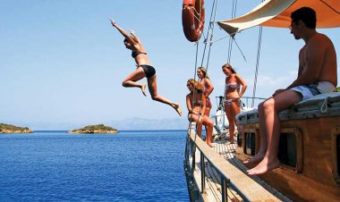 Tourism Season 2021: Οι Ρώσοι tour operators περιμένουν να ανοίξει η Ελλάδα, αντί της Τουρκίας