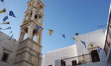 Easter 2021 lockdown rules: Υποχρεωτική διπλή μάσκα στους ναούς το Πάσχα