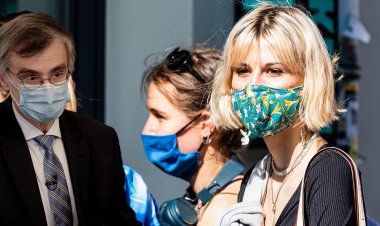 Lifting Mask Mandates? Ο Σ. Τσιόδρας αναφέρθηκε για το πιθανό τέλος στις μάσκες!!