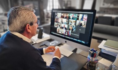 Aegean Islands: Τα συγχαρητήρια του Περιφερειάρχη στην πρωτοβουλία υπέρ των εμβολιασμών, τα μετέτρεψαν σε ευκαιρία λάσπης