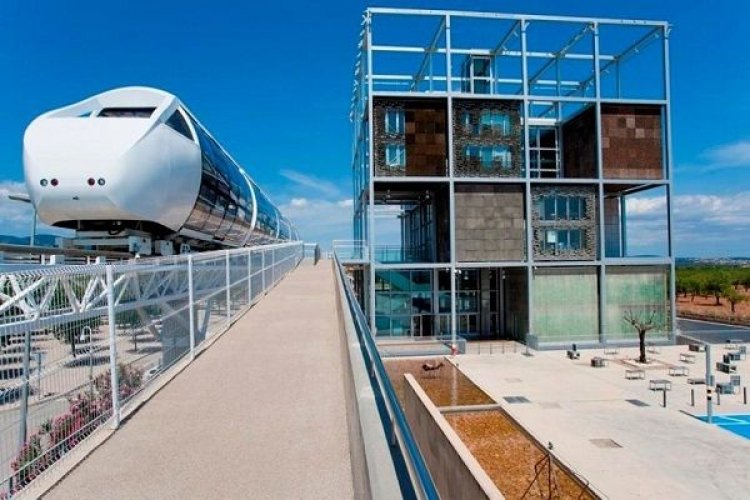 Κάν’ το όπως η Μαγιόρκα - Αναζητήστε  νέα ταυτότητα, μακριά από τη «μονοκαλλιέργεια» του τουρισμού.