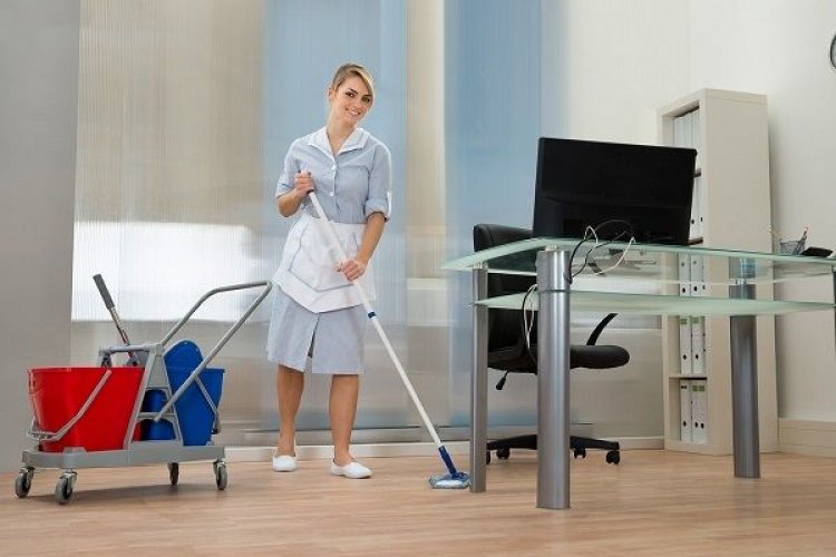 Αναζητείται λύση για τους συμβασιούχους - Νομοθετική ρύθμιση στη Βουλή τη Δευτέρα