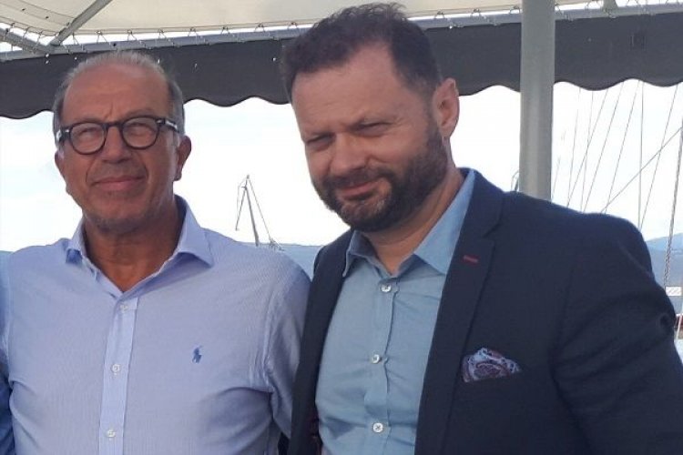 Συνάντηση του Αντιπεριφερειάρχη Κυκλάδων κ. Γεωργίου Λεονταρίτη με τον Πρόεδρο του ομίλου Onex κ. Πάνο Ξενοκώστα στην Αθήνα