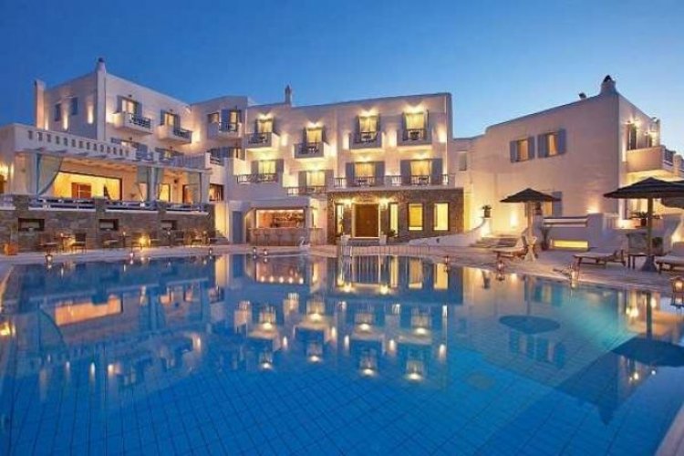 WTTC: Το 25% του ΑΕΠ της Ελλάδας το 2018, συνδέεται άμεσα ή έμμεσα με τον τουρισμό