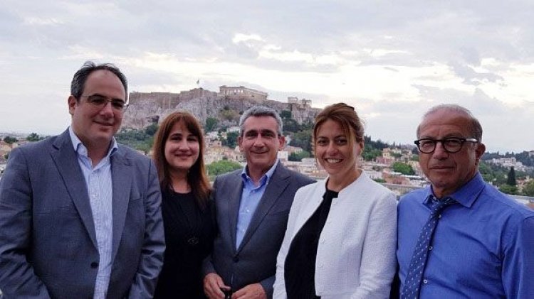 Συνεργασία της Περιφέρειας με τη Fraport, για την ανάπτυξη νέων αεροπορικών συνδέσεων στα αεροδρόμια Ρόδου, Κω, Σαντορίνης και Μυκόνου