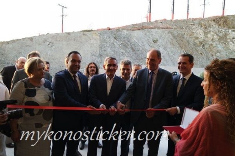 Εγκαινιάστηκε η ηλεκτρική διασύνδεση της Μυκόνου με την Αττική [pics & videos]