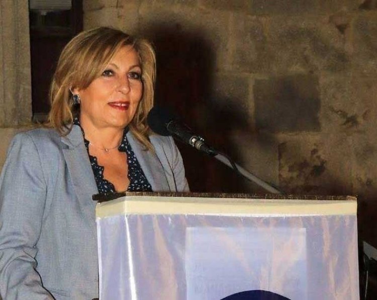 Συγχαρητήρια  της Χαρούλας Γιασιράνη για τους εισαχθέντες στα ΑΕΙ και ΤΕΙ