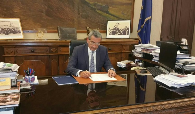 832.000 ευρώ από την Περιφέρεια,για την αποκατάσταση του ΧΑΔΑ Μυκόνου