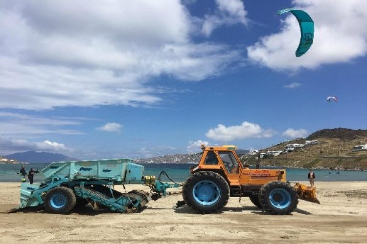 Καθαρές παραλίες και εφέτος στη Μύκονο