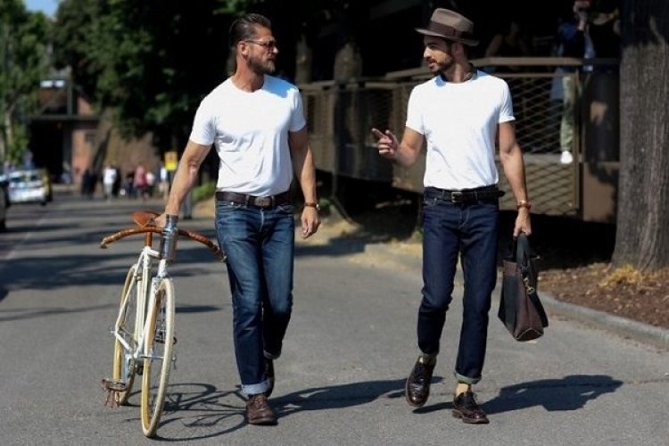 Τα 6 λευκά t-shirt, που κάθε άντρας οφείλει να έχει στη ντουλάπα του!!