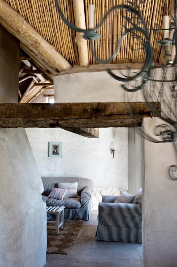 Μια θερινή κατοικία, με θέα τη θάλασσα και κανόνες οικολογικού ευ ζην!!