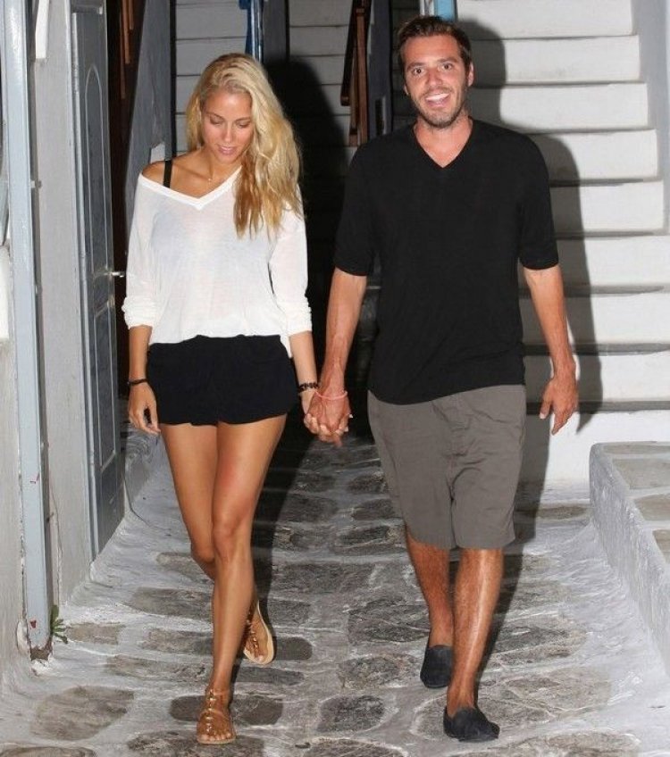 Πρόταση γάμου στη Μύκονο για τη Δούκισσα Νομικού από τον αγαπημένο της!!