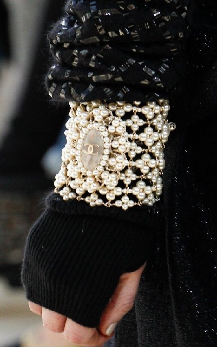 Τα αξεσουάρ του χειμώνα: γάντια, κασκόλ και καπέλα